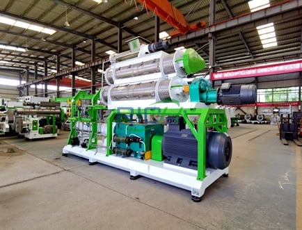 1TH floating fish feed and crab feed mill in Canada